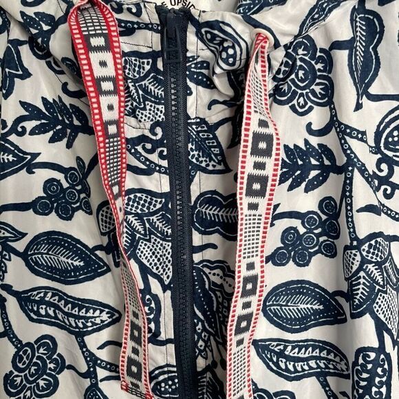 The Upside Womens Jacket 8 Blue Floral Batik Serena Anorak Hooded Gorpcore - Picture 8 of 11